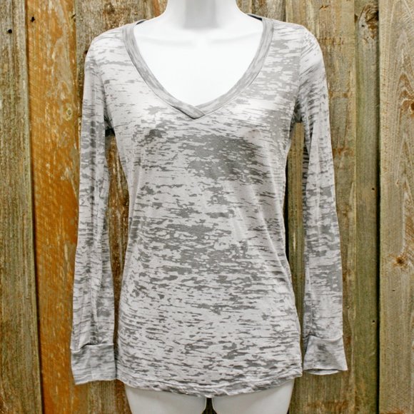 Forever 21 Tops - Twenty One T-Shirt Blouse Med Heathered Gray